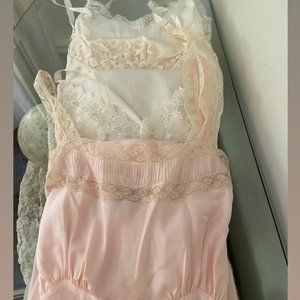 Vintage Slips and Nightgowns: Lot of 4